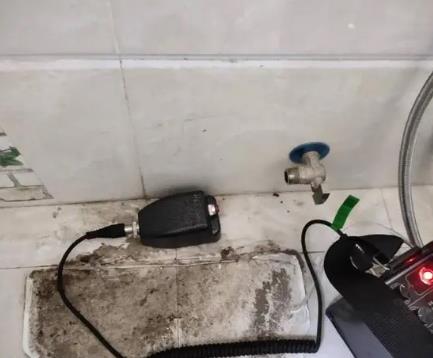 宜宾屋顶漏水维修公司分享下卫生间漏水的危害及解决方法